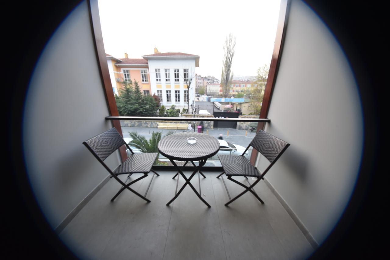 The Elegant Hotel Istanbul Exterior photo