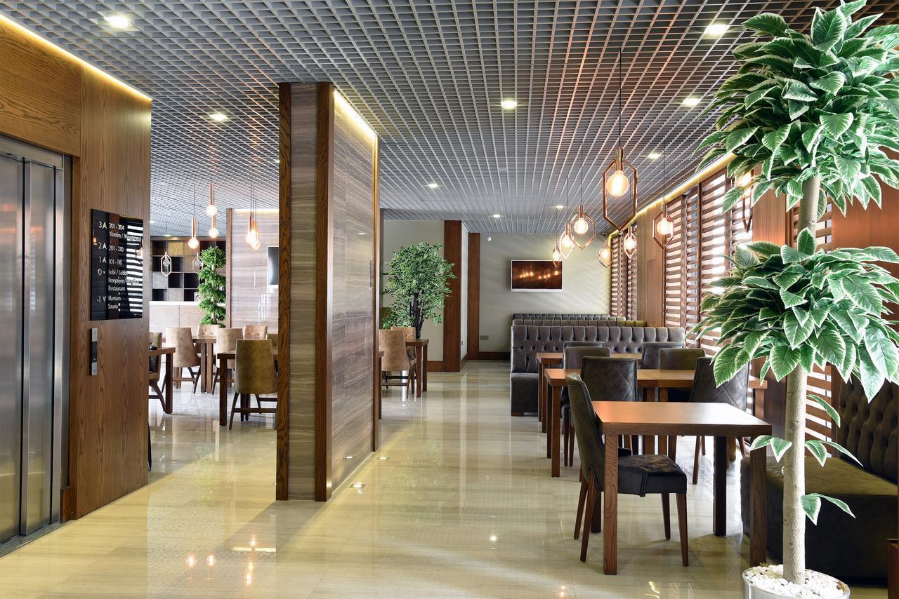The Elegant Hotel Istanbul Exterior photo